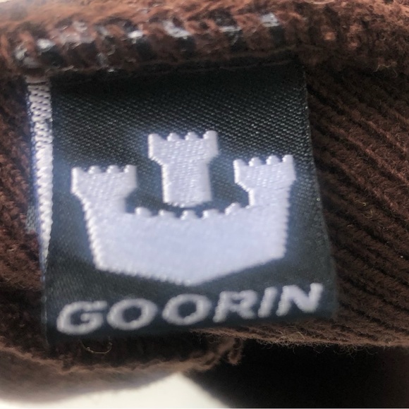 Goorin Bros Brown Beaver Patch Beanie Hat - Picture 4 of 4